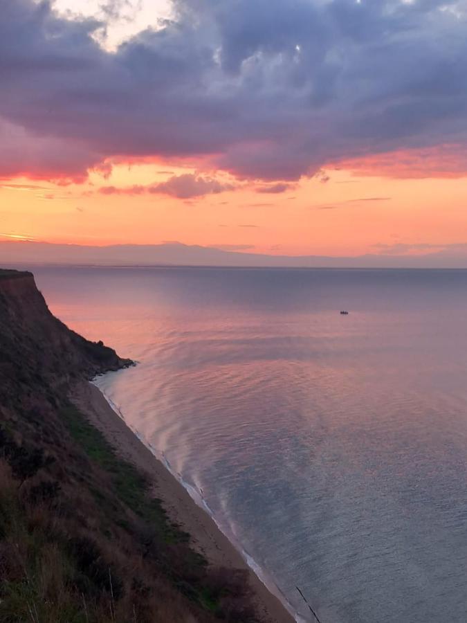 Little Villa - Walk To The Beach Солун Екстериор снимка