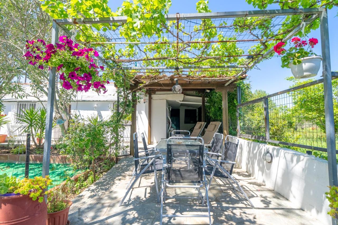 Little Villa - Walk To The Beach Солун Екстериор снимка